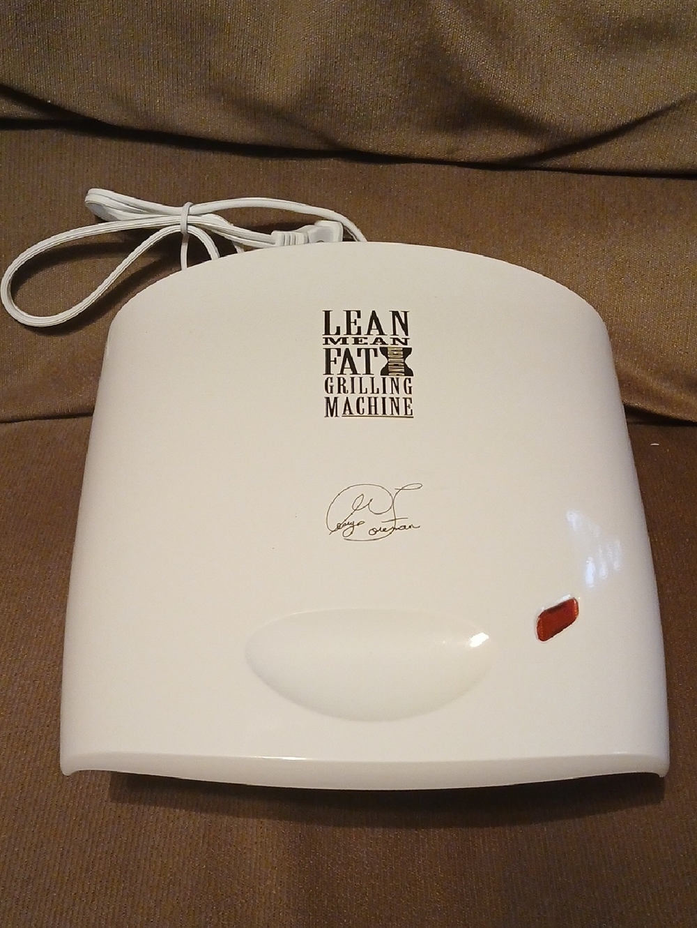 White Electric Grilling Machine - George Foreman Small Compact Countertop Grill
